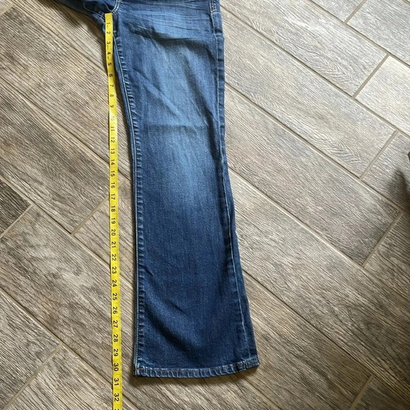 Kut From The Kloth bootcut jeans Medium wash Mid rise Women’s size 6 - Picture 7 of 14